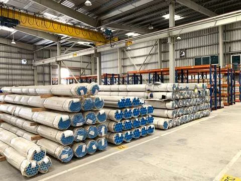 SEAMLESS STAINLESS STEEL PIPES